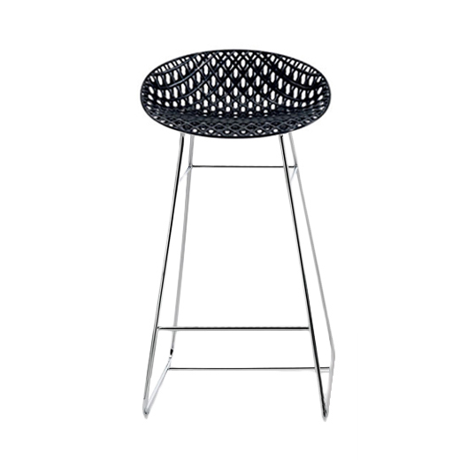black seat / chrome frame