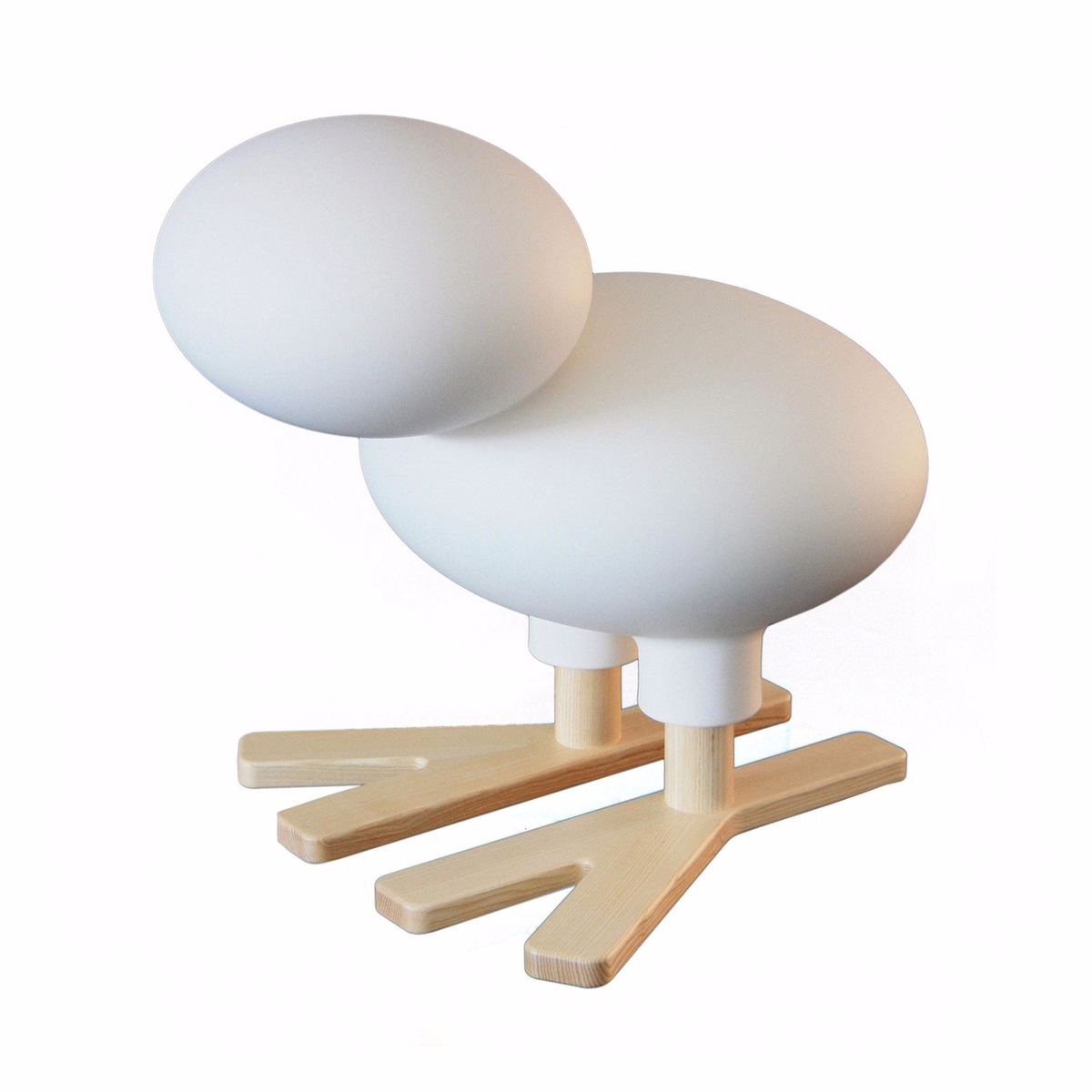 white body / natural ash wood paws
