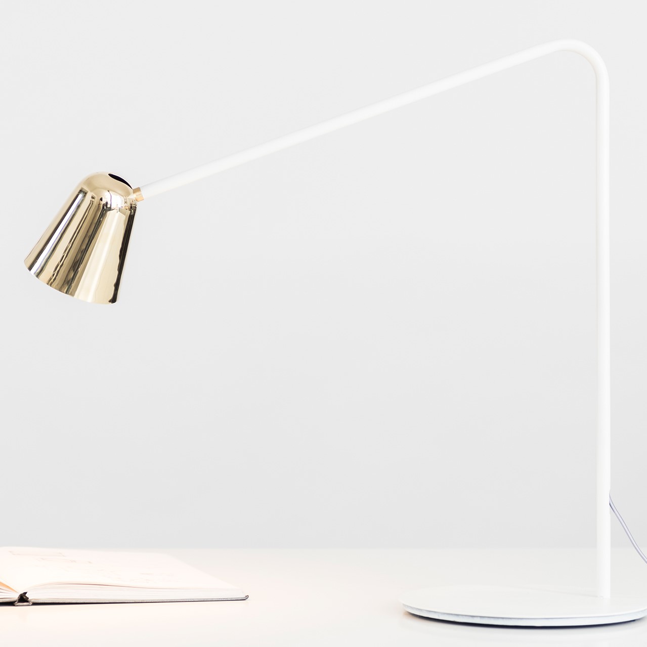 white base/ brass polished head